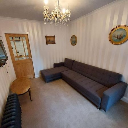 Lovely 1 Bed House In Largs, North Ayrshire Extérieur photo