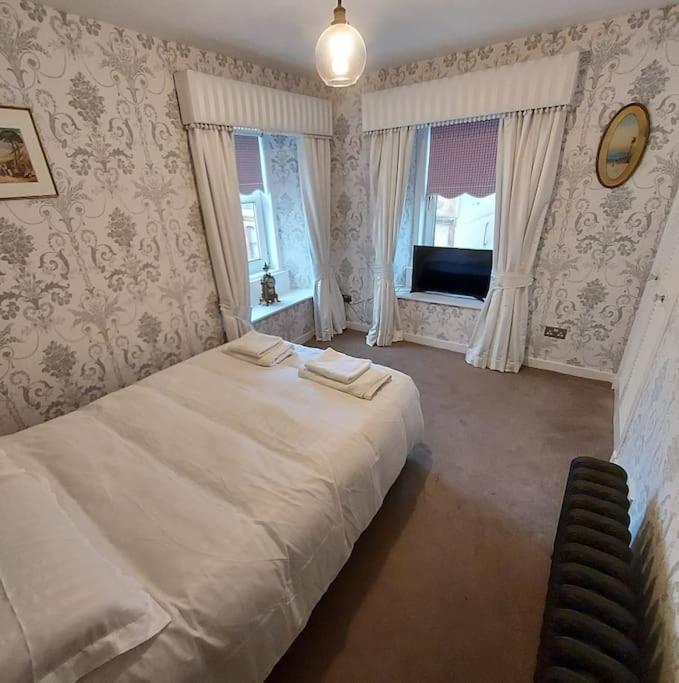 Lovely 1 Bed House In Largs, North Ayrshire Extérieur photo